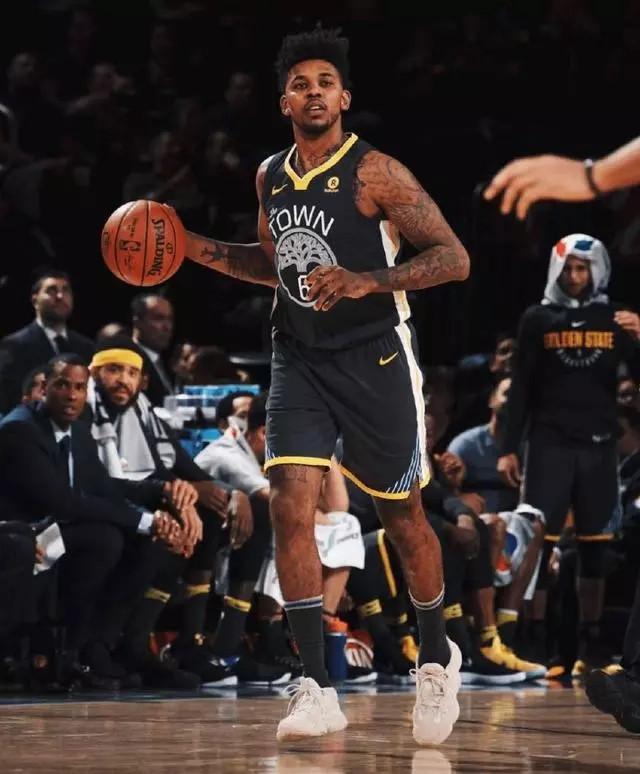 NBA执行副总裁：考虑未来赛季在多个城市承办NBA杯