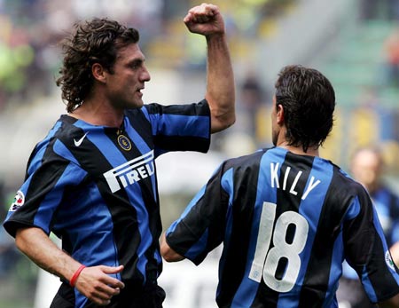 中超赛程更新：关注榜首积分变化,